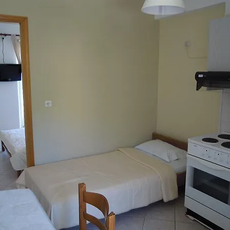 Almirikia Apartments Mourteri Exterior photo