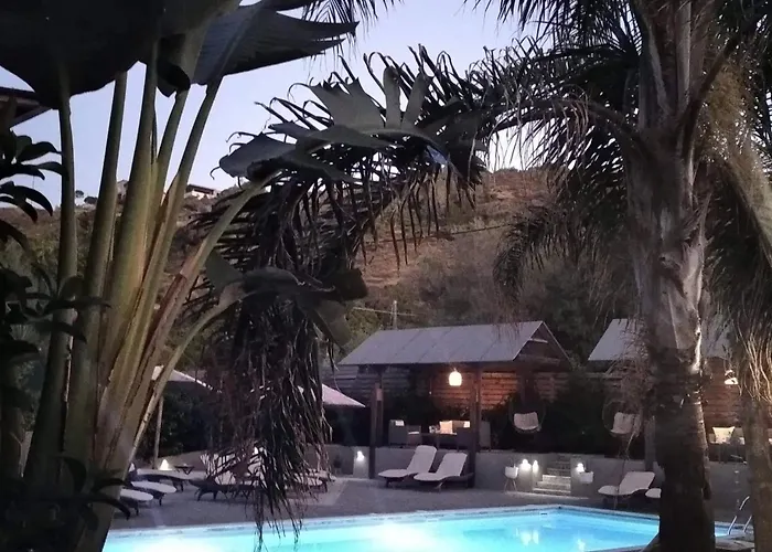 Almirikia Apartments