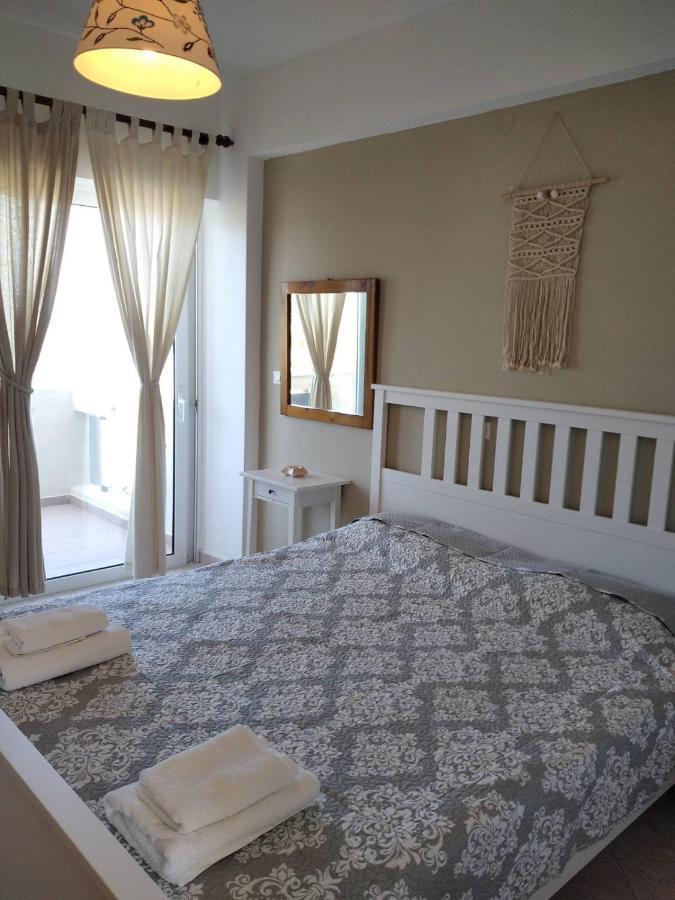 Apartment Almirikia *